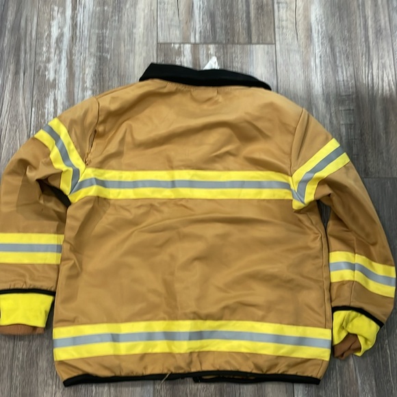 Spooktacular Creations Kids Firefighter Costume, Fireman Costume Large - flawed - Picture 3 of 9
